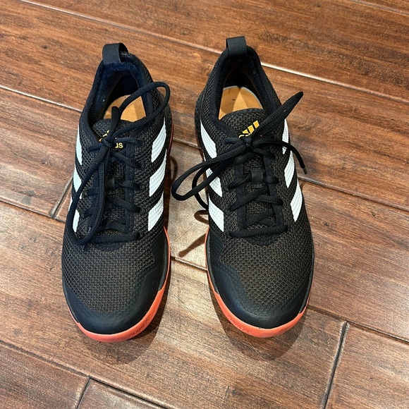 ADIDAS Men’s Tennis Pickleball shoes
Court Flash All Court - Picture 2 of 5